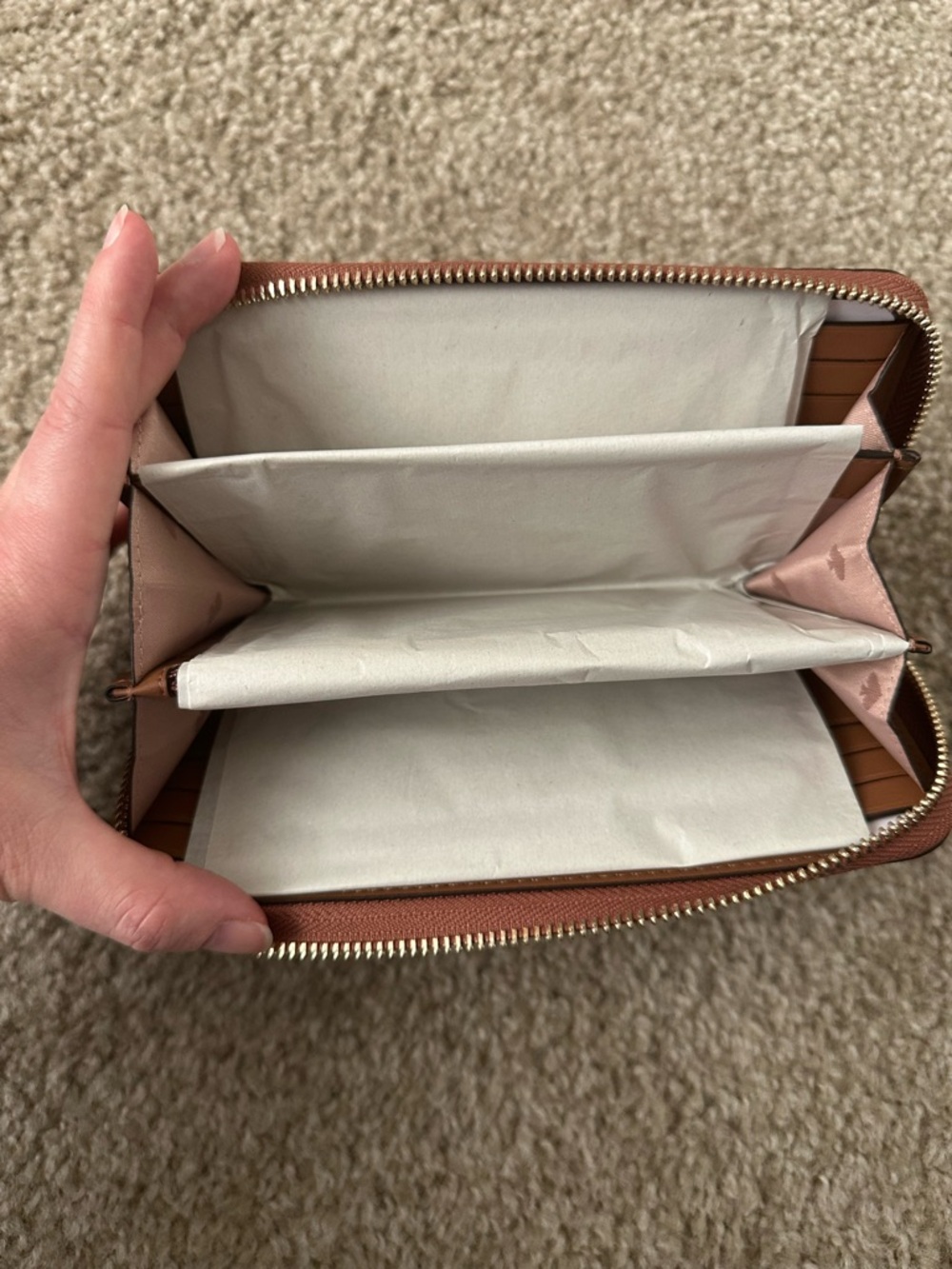 kate spade brown pebbled leather zip-around wallet - Picture 5 of 10